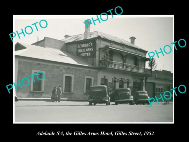OLD POSTCARD SIZE PHOTO OF ADELAIDE SA THE GILLES ARMS HOTEL c1952