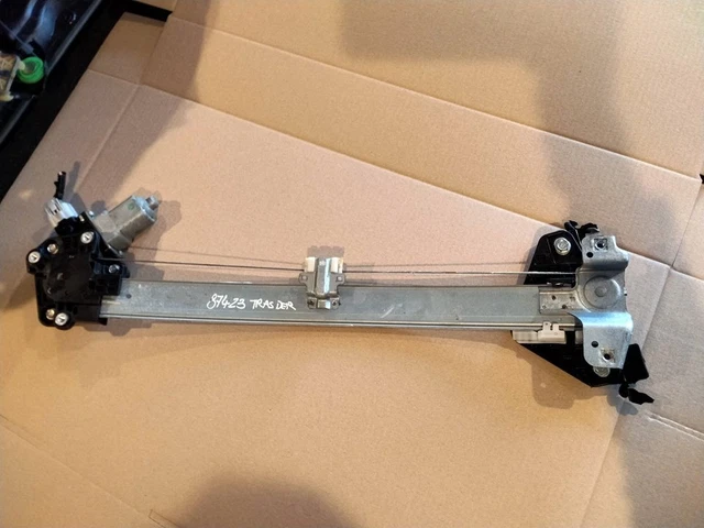Specchietto Laterale Passeggero Destro Per Honda Civic Berlina/Hatchback 2022-2024 - Riscaldato, Regolabile Elettricamente, Monitor Punti Ciechi