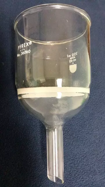Pyrex Glass 36060 Buchner Vacuum Filter Funnel Fritted 350 mL ASTM 40-60 C