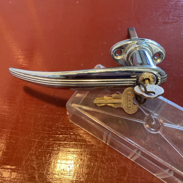 VINTAGE 1930 's 1940 's EXTERIOR DOOR TRUNK DECK LID HANDLE TAPPED SHAFT VINTAGE 1930 's 1940 's EXTERIOR DOOR TRUNK DECK LID HANDLE TAPPED SHAFT