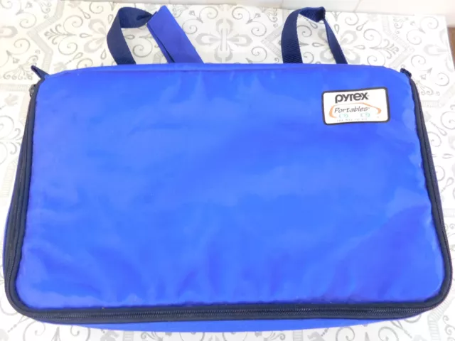 Pyrex Portables Travel Bag Insulated Padded Carrying Case 14x12x3 Blue Hot Pack