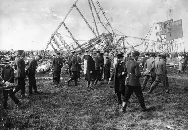 Remains Of A Zeppelin L2 Naval Airship Near Berlin Aviation History Old Photo