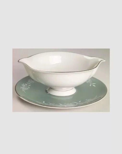 Syracuse China USA Candlelight Gravy Boat with Attached Underplate Platinum Trim