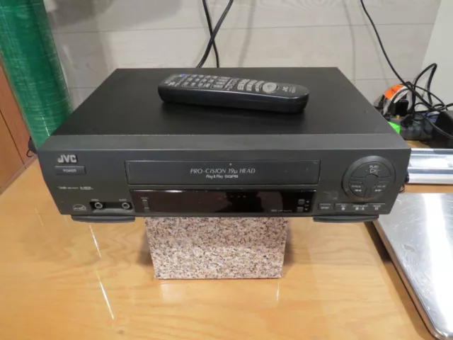 JVC VCR 4 Head Stereo Player HR-A47U Pro-cision 19u SQPB VHS With Remote