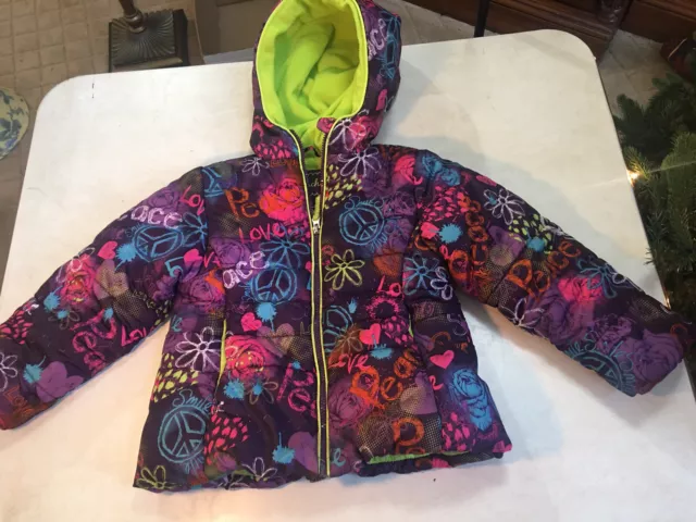 Pistachio Girls Graffiti Peace Love Smile Puffer Jacket Coat Purple, Sz: M-5/6