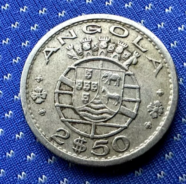 1968 Portugal Angola 2.50 Escudos Coin XF Better Circulated   #M630