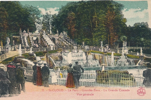 ST. CLOUD - Le Parc Grandes Eaux La Grande Cascade Vue Generale Postcard -France