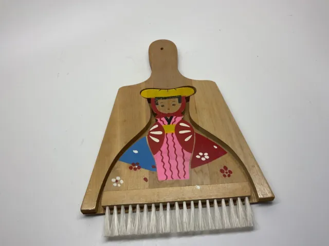 Juego de 2 piezas de cepillo de mesa y sartén de madera pintada a mano de colección muñeca japonesa Kokeshi