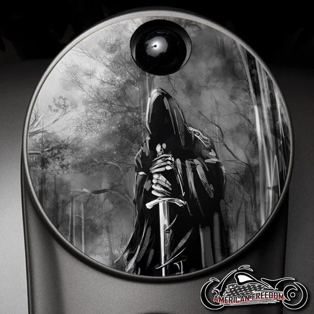 harley touring fuel door