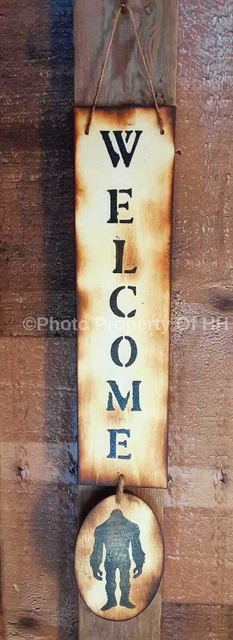 *Sasquatch Bigfoot WELCOME Sign Primitive Rustic Wooden Bigfoot Sign Windchimes
