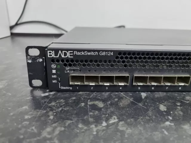 IBM Blade RackSwitch G8124 24 Port 10GbE SFP+ Ethernet Network Switch Layer 3 2