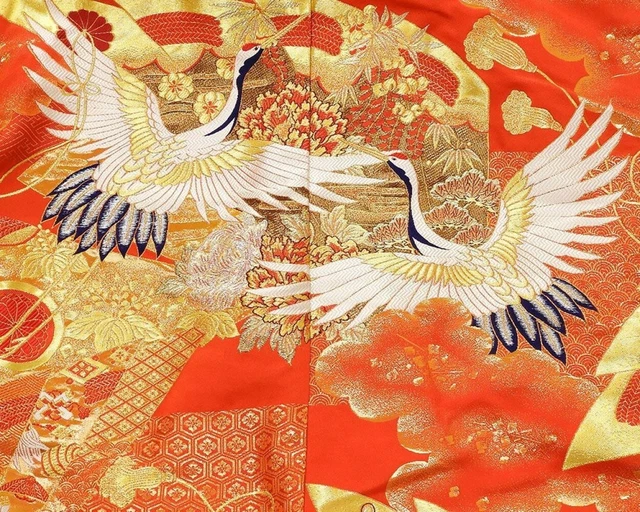 Japanese Kimono Uchikake Luxurious Wedding Pure Silk crane pattern from japan 4