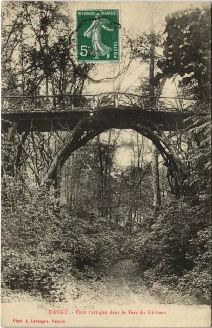 CPA DANGU-Pont rustique dans le Parc du Chateau (29095)