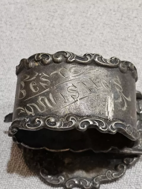 Antique Wilcox Silverplate Co Quadruple Plate Meriden Conn Napkin Ring Wishbone