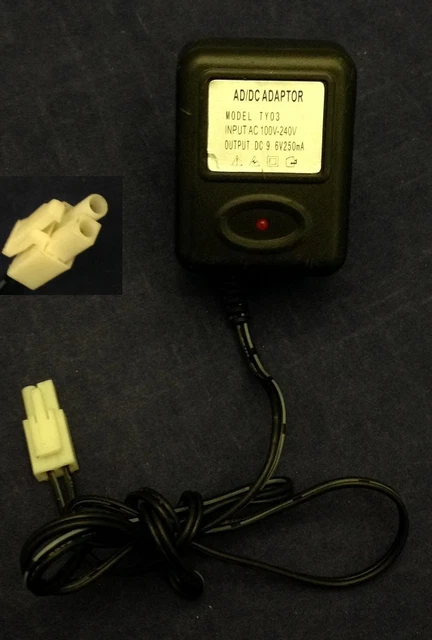 Adaptateur Chargeur YXD-0720200E 7.2V 0.2A – Occasion, Parfait état