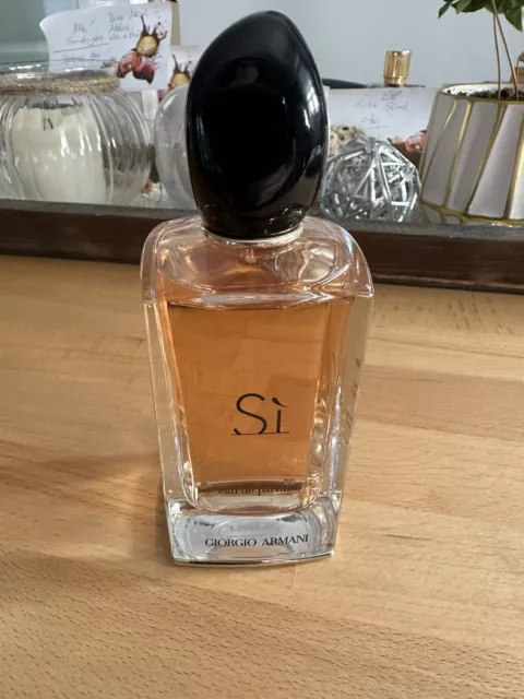 Armani si Parfüm Damen 100ml Voll aus Versteigerung Verpackung nicht vorhanden