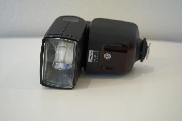 Metz Mecablitz 44 AF-2 Shoe Mount Flash for Samsung NX - damaged 2
