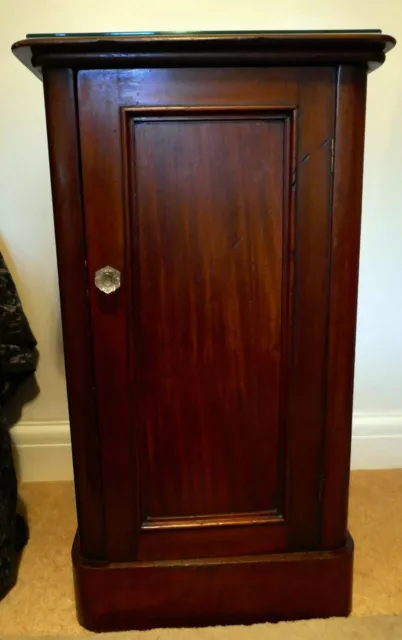 Antique Victorian Mahogany small  washstand bedside  cabinet/ cupboard with bowl