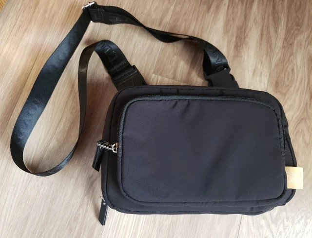Samantha Brown To Go Convertible Travel Sling Black Crossbody Waist Belt Bag $33 3