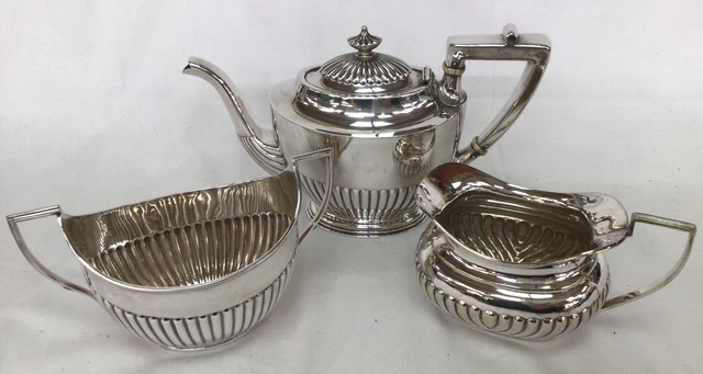 Set of 3 complimentry Art Deco Silverware, EPNS, Teapot, Sugar Bowl and Jug