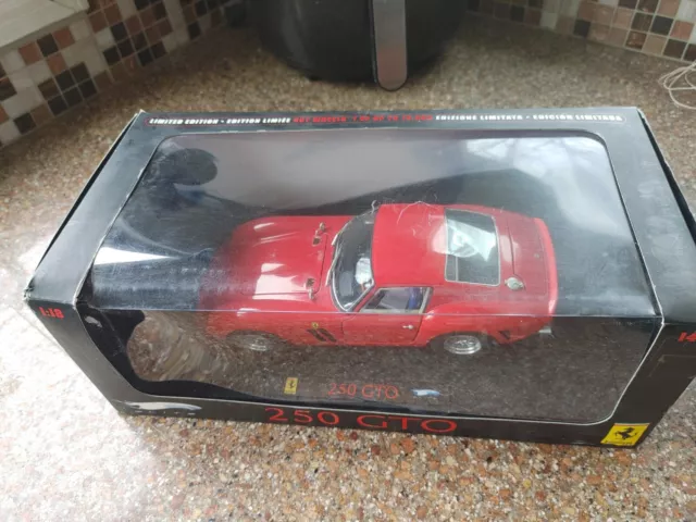 Rare Hot Wheels Elite Ferrari 250 GTO 1:18 LIMITED EDITION DIECAST