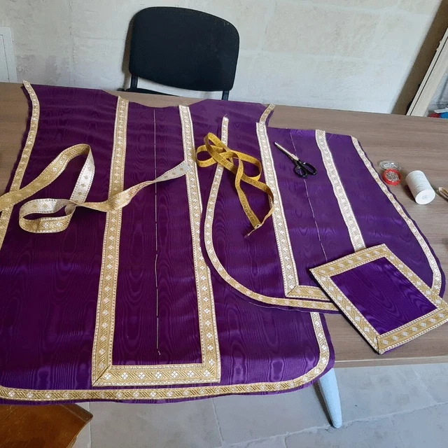 Pianeta Parato Stola Manipolo  Paramenti Borsa Velo 