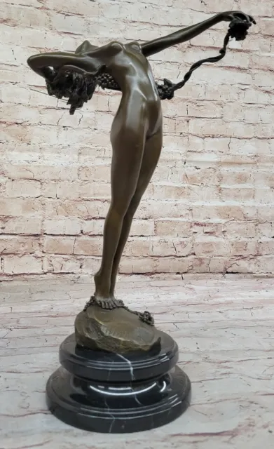 Amazing old bronze sculpture by Harriet Whitney FRISHMUTH .High 38 cm Artwork