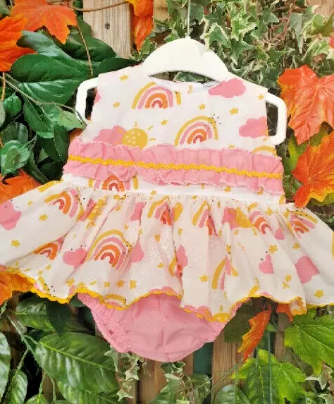 DREAM SALE 0-4 years BABY GIRLS SUMMER MULTI  Rainbows top and knickers set