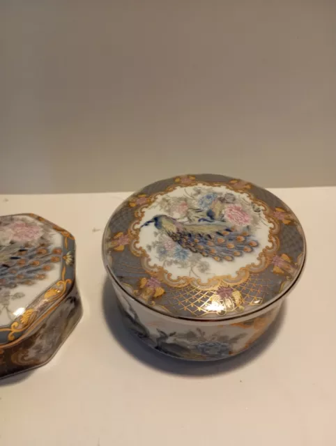 2 XOriental Style Grey Ceramic Trinket Box With Peacocks & Gilt Decoration 3