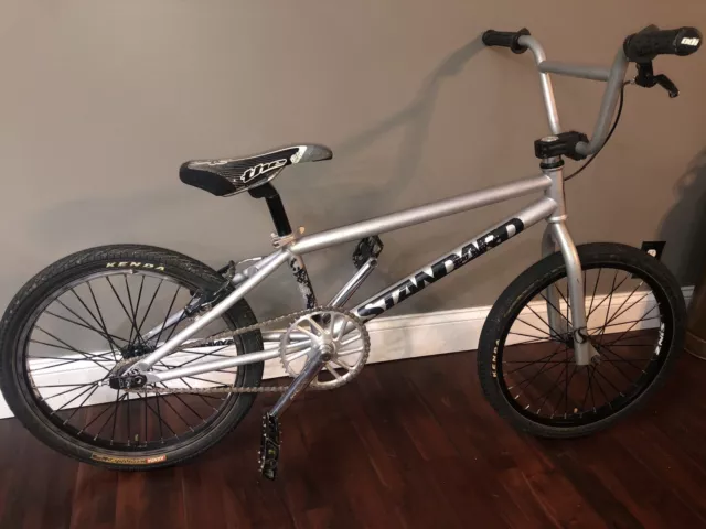 VINTAGE HUFFY BMX 20
