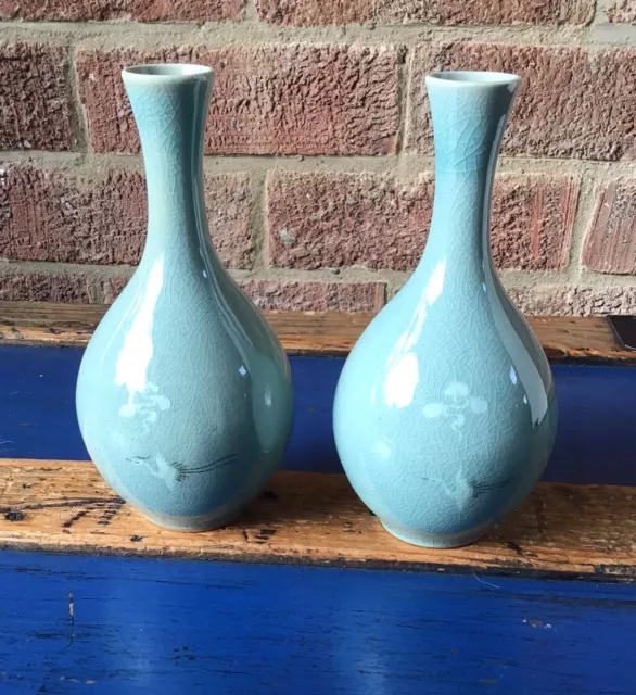 PAIR signed Vintage Korean Celadon Crane & Cloud Vases VASE 19 Cm