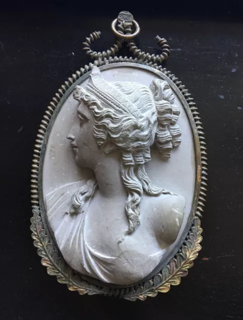 Large Victorian Carved Lava Cameo Brooch Grand Tour