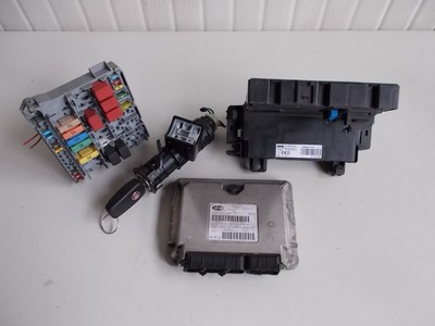 BMW SERIE 1 116 Benzina 2007 ECU KIT-CHIAVE-Accensione Barile DME 7557809 