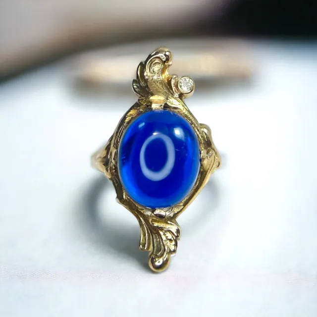 Vintage 14k Yellow Gold Oval Cabochon Blue Sapphire Round Diamond Cocktail Ring