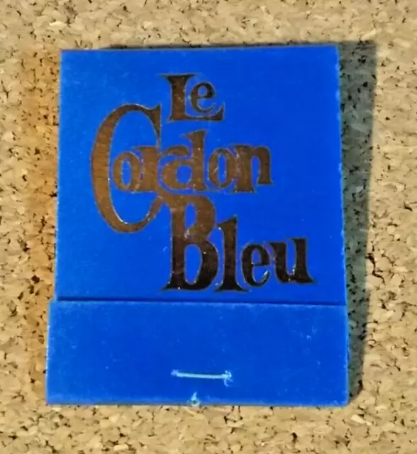 "Le Cordon Bleu" Restaurant Orlando, Fl. Matchbook Full & Unstruck...Nice!!