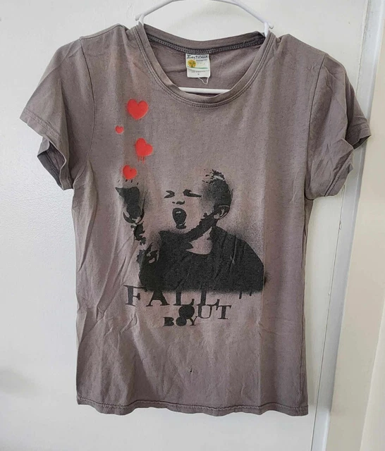 NEW VINTAGE 2006 FALL OUT BOY Friends or Enemies Tour Rock T-Shirt 