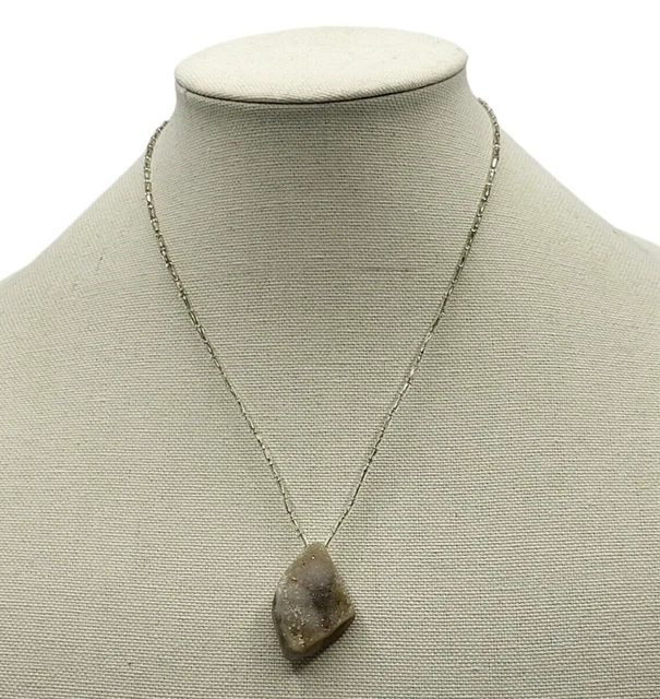 Necklace Agate Geode Druzy Pendant Clear Beaded Neutral Tones Tan Gray 18"