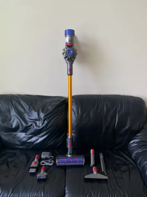 Dyson V8 sin Cables Aspiradora Manual Con Varita & Limpieza Cabeza, Usado