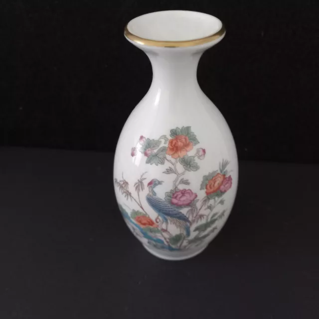 Wedgewood Kutani Crane Bud Vase