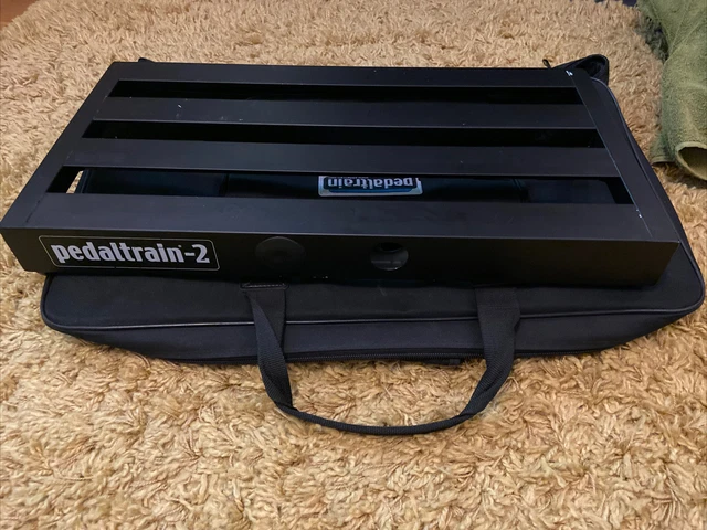 Pedaltrain 2 Pedal Board with soft case