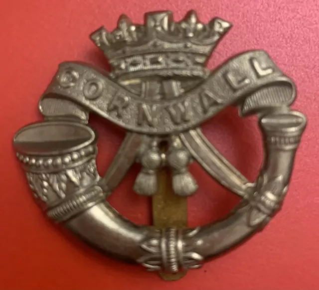 WW1 Period DUKE OF CORNWALL’s light infantry cap badge. 1901-1958. 2