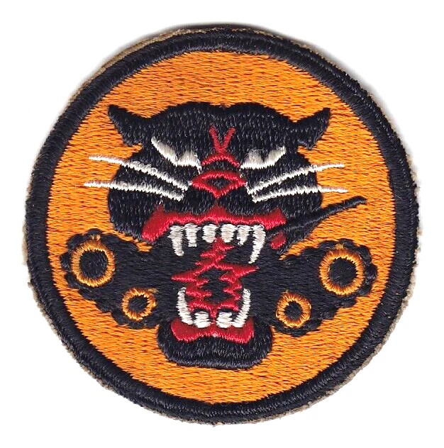 Original WWII Tank Destroyer Patch - Nice 4-Wheel Variation, Orange, No Glow Original WWII Tank Destroyer Patch - Nice 4-Wheel Variation, Orange, No Glow