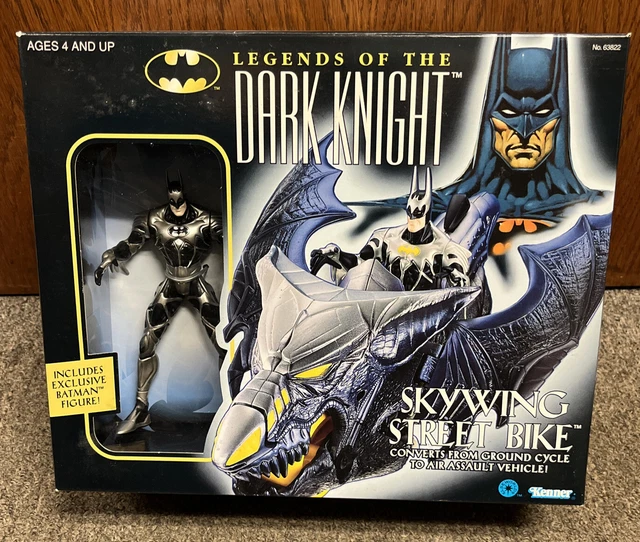 Batman Legends of the Dark Knight Skywing Street Bike & Figure Kenner 1996 NIB