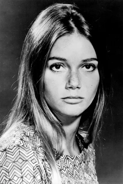 Peggy Lipton Actress Sexy Female Artist Model Wall Art Home Decor - POSTER 20x30