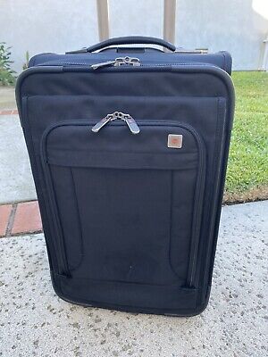 Victorinox Mobilizer Black 21” Upright Rolling Wheeled Carry On Suitcase Luggage