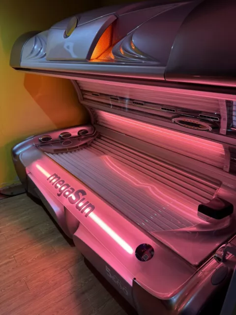 Megasun 5600 sunbed