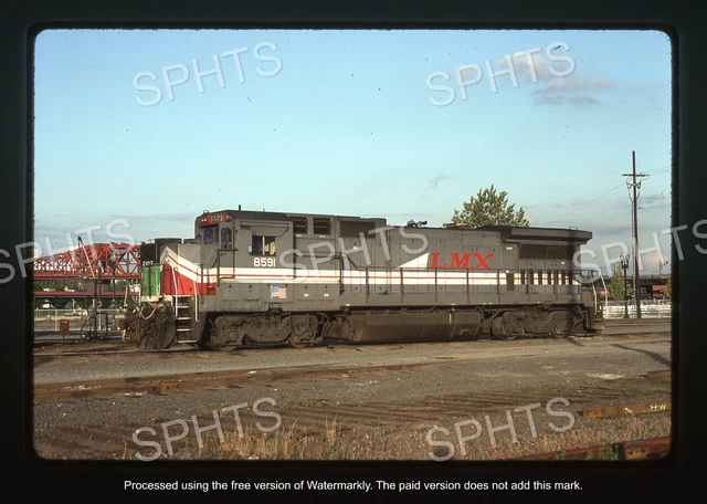 LMX 8591 B39-8E at BN Hoyt St Portland 7-1-1992 Kodachrome slide