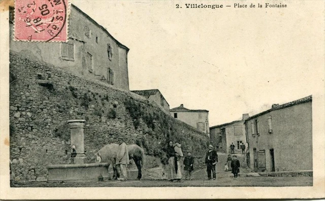 CPA 11 VILLELONGUE PLACE DE LA FONTAINE (not common BEAUTIFUL ANIMATION