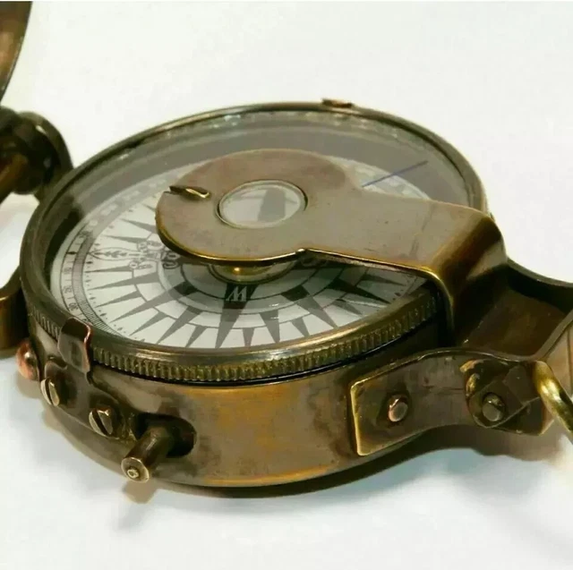 ANCIENNE BOUSSOLE NAUTIQUE militaire laiton vintage wwii boussole de