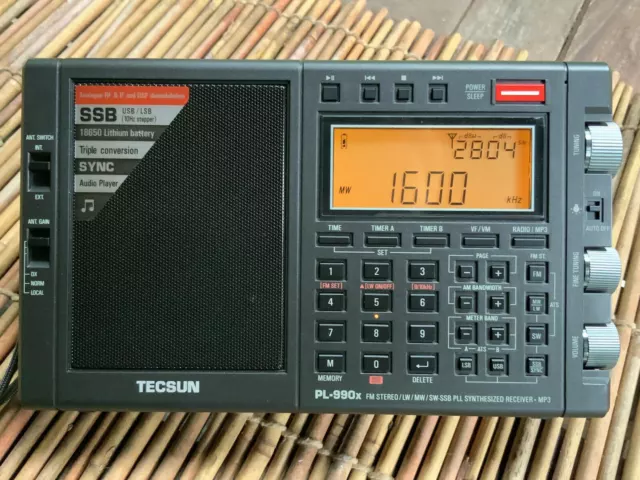TECSUN PL-990X tripla convers. AMFM radio ad onde corte portatile SSB 330006 TECSUN PL-990X tripla convers. AMFM radio ad onde corte portatile SSB 330006